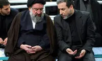 عکس: گفتگوی عراقچی با سید احمد خاتمی