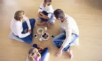 فواید غذا خوردن در حالت نشسته روی زمین
