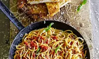 طرز تهیه شنیسل مرغ با اسپاگتی