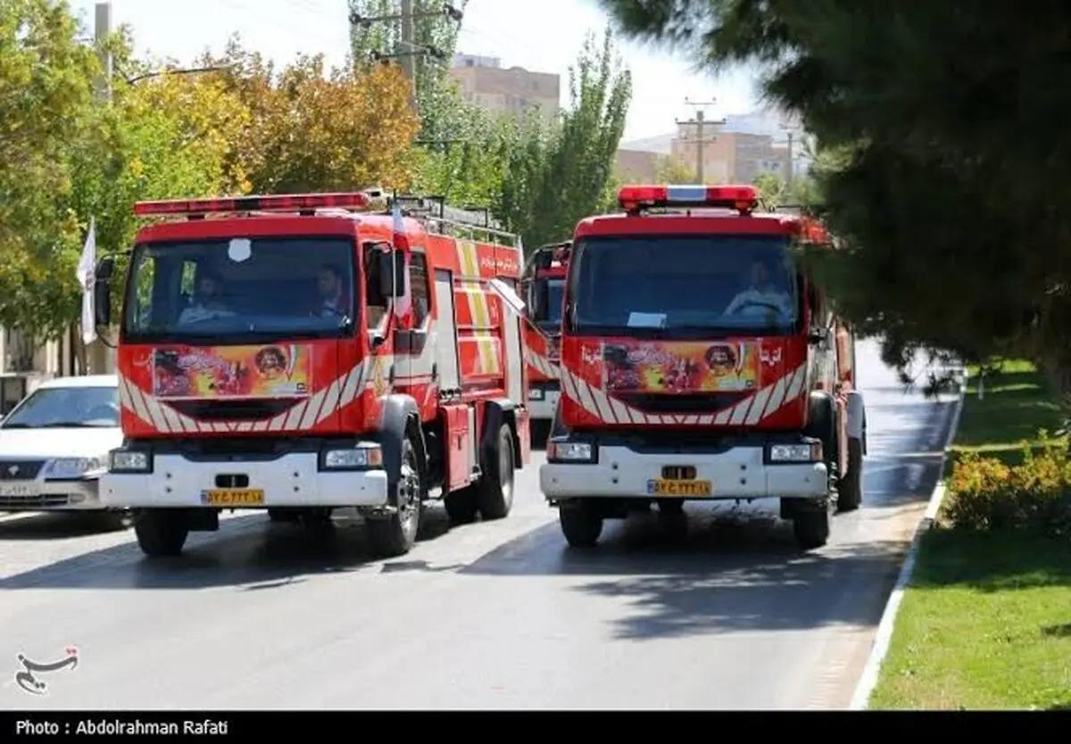 نجات مسئولین در ارتفاعات تهران توسط آتش نشانی