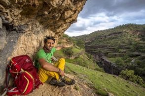 اینستاگرام، صفحه جواد قارایی را بست