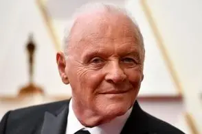 دو قاب از فیلم تازه آنتونی هاپکینز در آستانه 90 سالگی