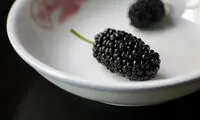 این میوه برای زنان مفید است