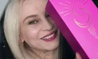 مریم کاویانی از برند عطر خود رونمایی کرد