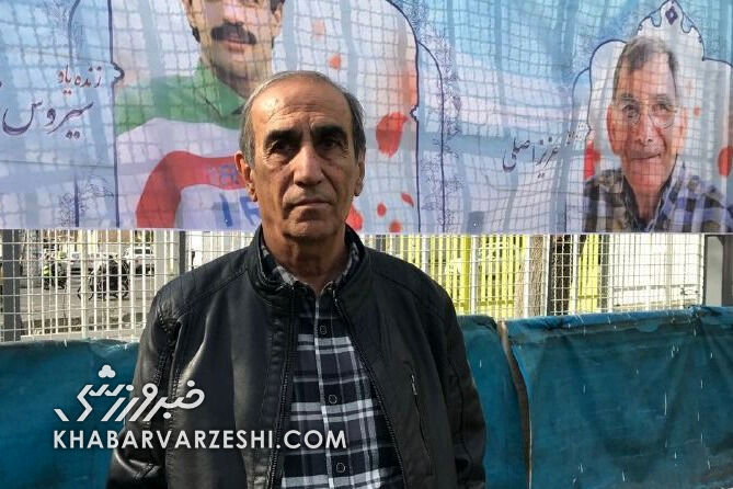 جباری: باید همه دستیاران ایرانی جواد نکونام را کنار بگذارند