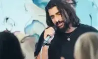 نامی عبداللهی با بازخوانی ترانه پدرش همه را غافلگیر کرد