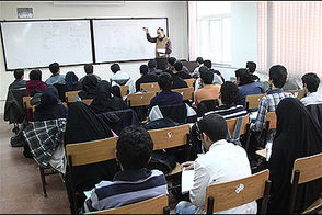 پیغام جالب یک استاد دانشگاه در روزهای جنگ