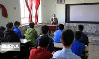 ماجرای تنبیه بدنی وحشتناک دانش‌آموز مرزن‌آبادی