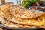 طرز تهیه نان توموشی؛ جشنِ عطر و طعم از جنوب ایران