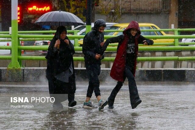 این استان‌ها منتظر موج جدید بارش باران باشند 