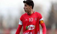 ساق پای آقای گل پرسپولیس شکست 