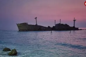 تصویری نوستالژیک از کشتی یونانی و مردم کیش در ۶۰ سال پیش