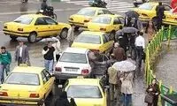 عکسی از اقدام قشنگ یک مسافر برای راننده تاکسی