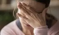 5 نشانه افسردگی مزمن که نباید نادیده بگیرید