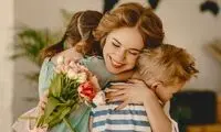 ۱۲ ایده خوب و حتی کم‌خرج برای تبریک روز مادر