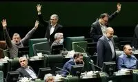 کسانی که نسخه جنگ می‌پیچند خودشان حاضرند پیشقدم شوند؟