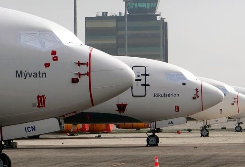 بزرگترین انبار هواپیما در جهان را ببینید