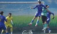 مربی استقلال بازیکنانش را تهدید به کتک کاری کرد