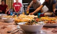 ابتکار یک هموطن برای برگزاری مهمانی در هنگام قطعی برق