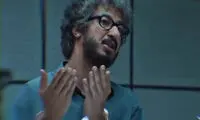 مرد عینکی در این سکانس جدی شد و همه را به گریه انداخت