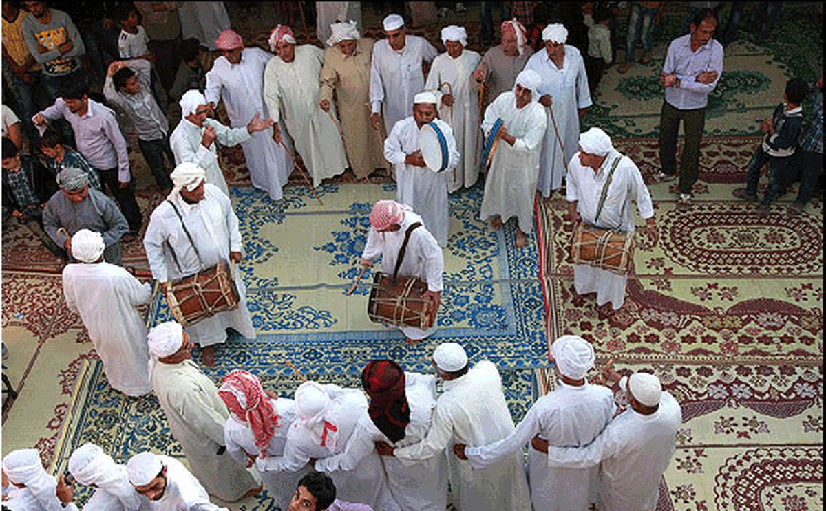 خندغ؛ آغازگر شادی در عروسی‌های قشم