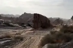 تردد در جاده بمباران شده بندرعباس، از سر گرفته شد