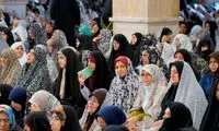 حجاب متفاوت دختر یک امام جمعه جلب‌توجه کرد
