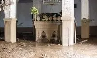 ‏وضعیت عجیب ضریح ⁧امامزاده داوود⁩ بعد از سیل