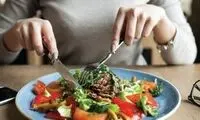 چرا برخی از افراد بلافاصله بعد از غذا خوردن مجبورند به دستشویی بروند؟