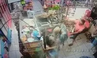  سرقت نافرجام از سوپرمارکت با شمشیر