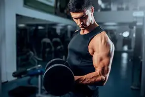 4 حرکت طلایی برای تقویت عضلات بالاتنه