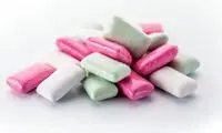 وقتی آدامس قورت می‌دهیم چه اتفاقی می‌افتد؟