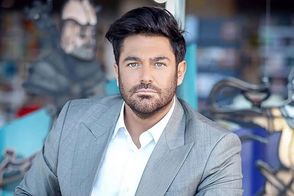 کریسمس لوکس محمدرضا گلزار در دبی