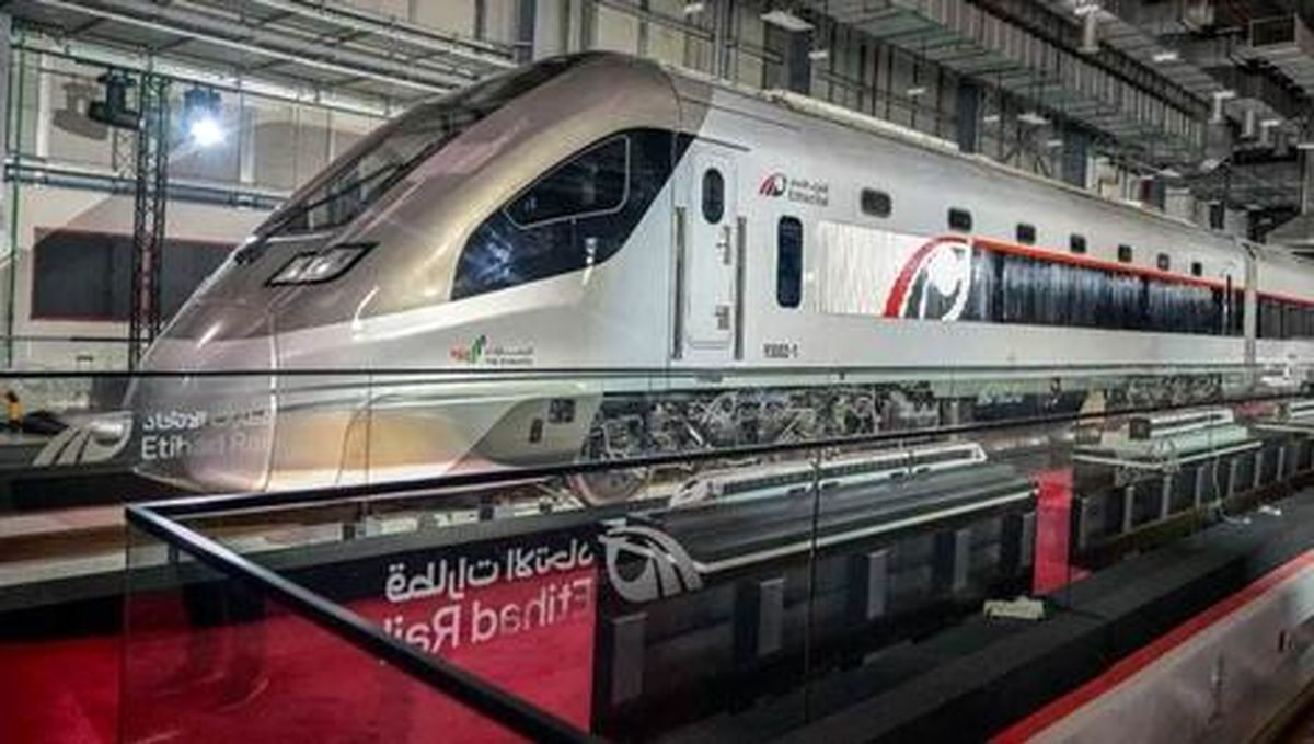 امارات به دنبال راهاندازی قطار پرسرعت