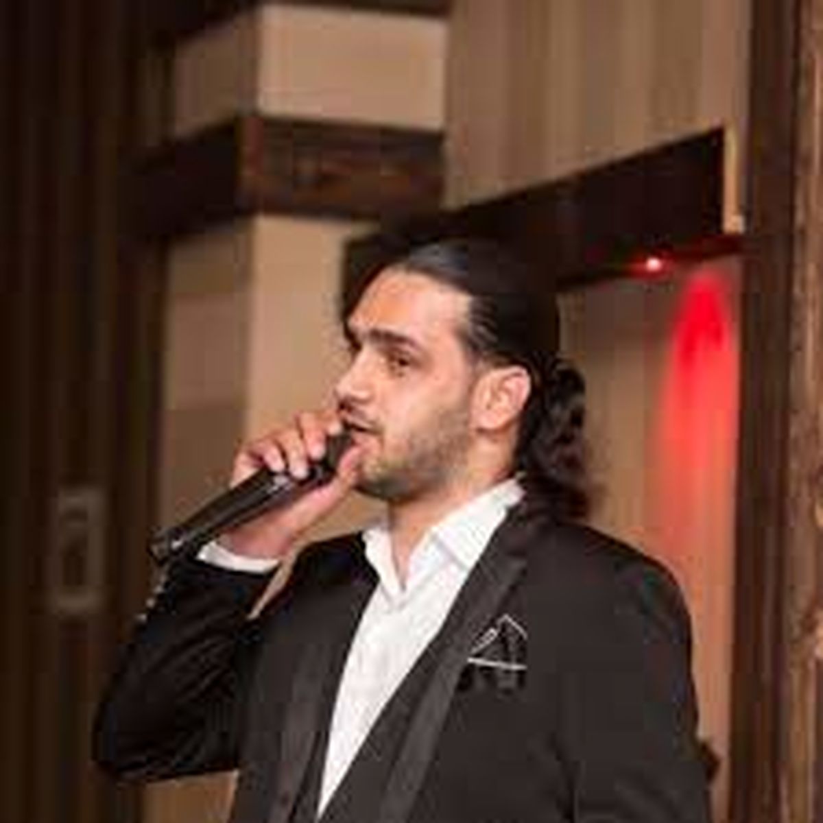 تصویری تلخ از مزار خواننده جوانِ تازه‌درگذشته ایران