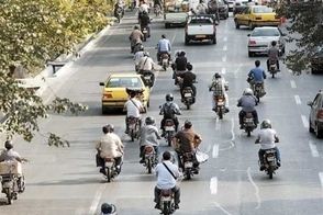 آپشن‌های خاص و عجیب موتور یک مرد قزوینی