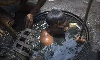 مردی با بدترین شغل در جهان