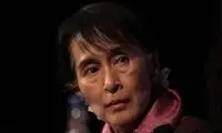 اتهام رشوه به آنگ سان سوچی