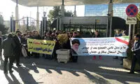 تجمع کارکنان «ثامن الحجج» مقابل بانک مرکزی