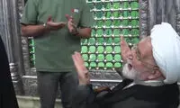 تصاویر تازه از مهدی کروبی در حرم امام