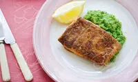 طرز تهیه «ماهی با پوره کلم بروکلی»