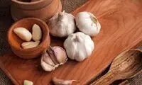 ۱۴ خاصیت شگفت‌انگیز سیر خام