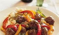خوراک توپ گوشتی و فلفل دلمه ای؛ لذیذ و خوشمزه