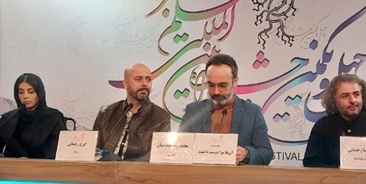 حمله به بازیگران معترض از تریبون جشنواره فجر 