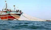توقیف دو کشتی صید ترال توسط سپاه