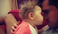 هافبک سابق پرسپولیس در کنار فرزندش