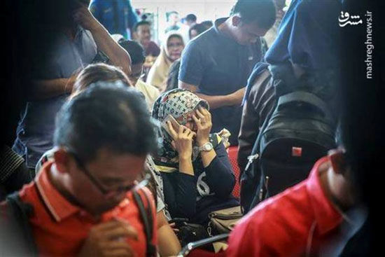 خانواده مسافران هواپیمای سقوط کرده اندونزی