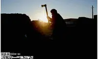 زنانی که نان از تنور زحمت خویش می‌خورند