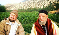 عکس: پوشش متفاوت سیدحسن خمینی