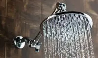 بهترین موقع برای دوش گرفتن چه زمانی است؟